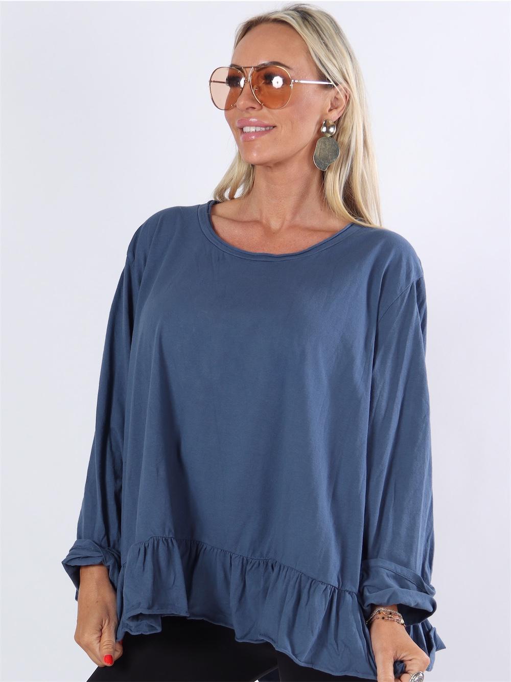 Aslaug - Armygrøn bluse med sød flæsekant